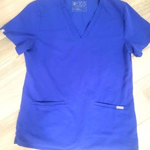 Figs CASMA scrub top